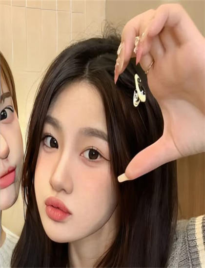 免費在線觀看金瓶梅_文胸視頻